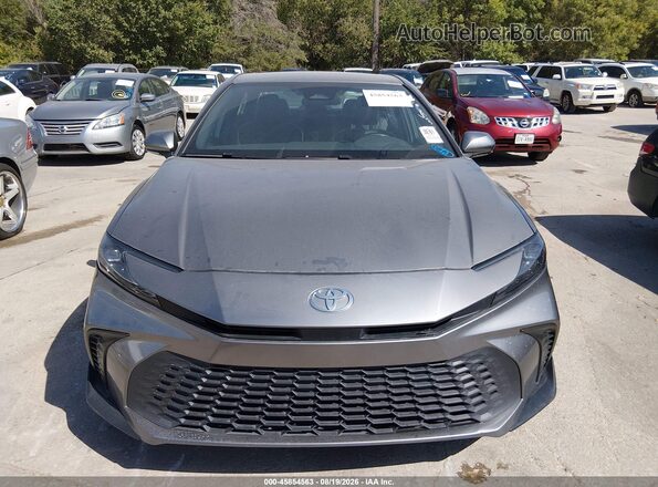 4T1DAACK8SU573155 2025 TOYOTA CAMRY Gray Widok z przodu
