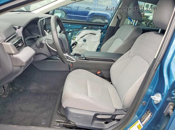 4T1DAACK8SU643608 2025 TOYOTA CAMRY Бирюзовый Вид салона спереди