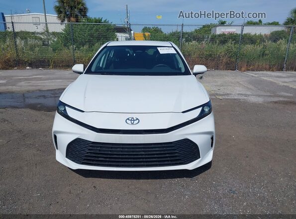 4T1DAACK8TU209464 2026 TOYOTA CAMRY White Vista del cuadro de instrumentos