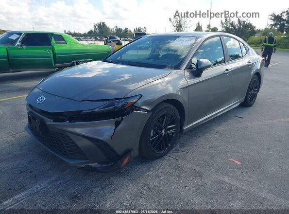 4T1DAACK8TU660832 2026 TOYOTA CAMRY Gray წინა მარცხენა ხედი სამი მეოთხედიდან