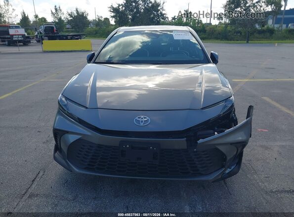 4T1DAACK8TU660832 2026 TOYOTA CAMRY Gray ხელსაწყოთა პანელის ხედი
