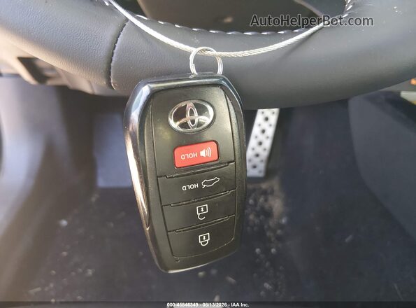 4T1DAACK8TU694575 2026 TOYOTA CAMRY Black წინა პანელის ხედი