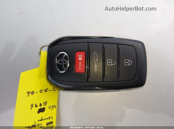 4T1DAACK8TU772496 2026 TOYOTA CAMRY White Вид панелі приладів