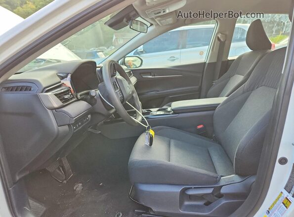 4T1DAACK9SU069391 2025 TOYOTA CAMRY Белый Вид панели приборов