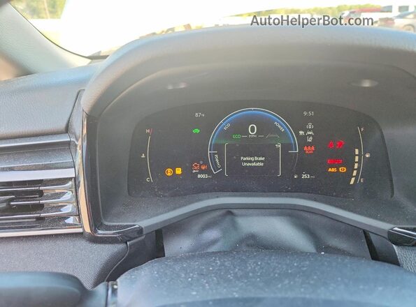4T1DAACK9SU069813 2025 TOYOTA CAMRY Silver Widok zestawu wskaźników