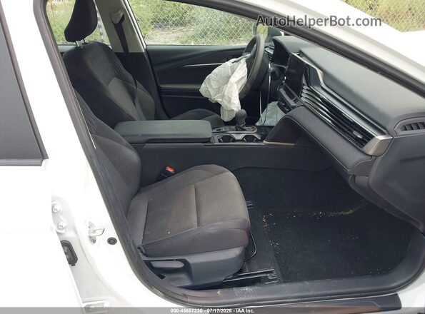 4T1DAACK9SU576954 2025 TOYOTA CAMRY White წინა სალონის ხედი