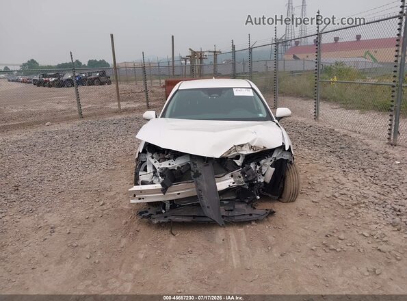 4T1DAACK9SU576954 2025 TOYOTA CAMRY White უკანა სალონის ხედი