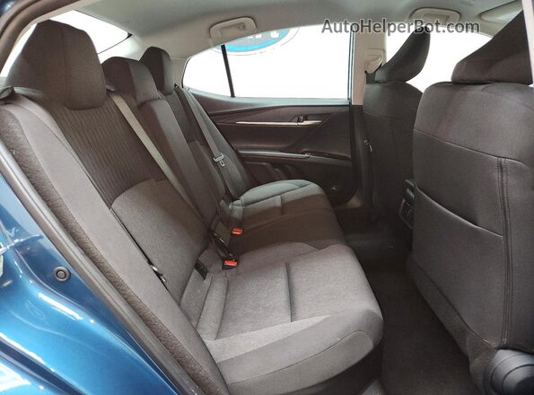 4T1DAACK9SU585198 2025 TOYOTA CAMRY Blue Հետևի նստատեղերի տեսք