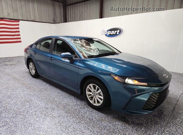 4T1DAACK9SU585198 2025 TOYOTA CAMRY Blue VIN կոդի պիտակի տեսք
