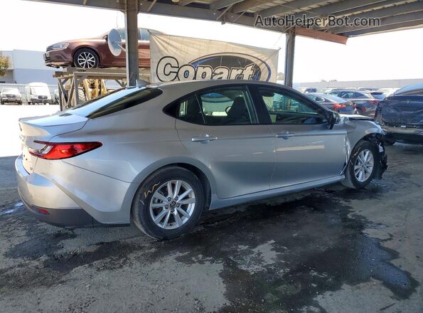 4T1DAACK9SU595729 2025 TOYOTA CAMRY Silver Задня права чверть