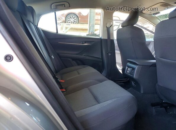4T1DAACK9SU595729 2025 TOYOTA CAMRY Silver Вид задніх сидінь