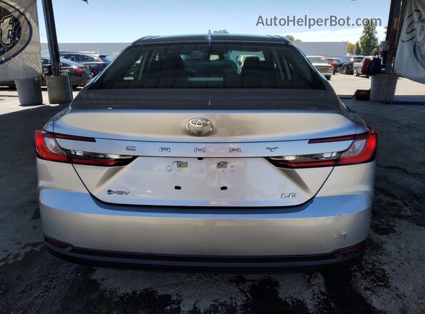 4T1DAACK9SU595729 2025 TOYOTA CAMRY Silver 