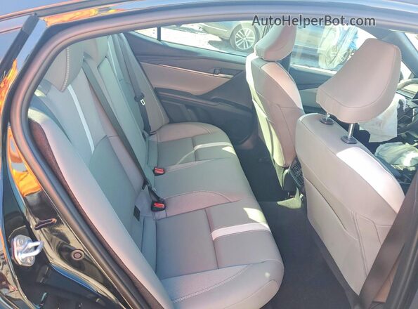 4T1DAACK9TU228038 2026 TOYOTA CAMRY Black Widok tylnych siedzeń