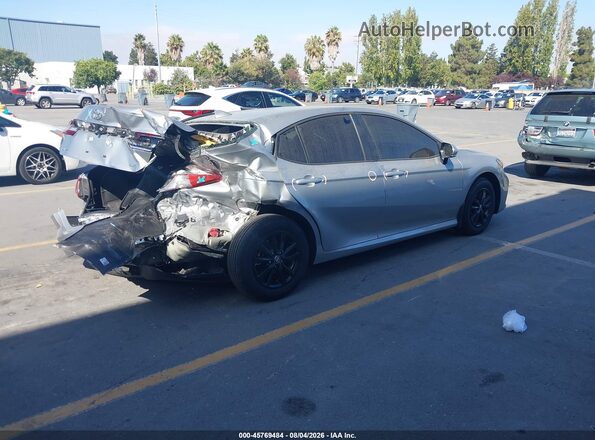 4T1DAACK9TU255434 2026 TOYOTA CAMRY Серебряный Задняя правая четверть