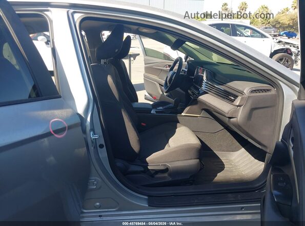 4T1DAACK9TU255434 2026 TOYOTA CAMRY Серебряный Вид салона спереди