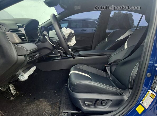 4T1DAACK9TU271262 2026 TOYOTA CAMRY Blue Front interior view