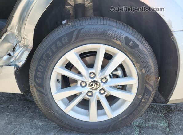 4T1DAACK9TU739426 2026 TOYOTA CAMRY Silver 