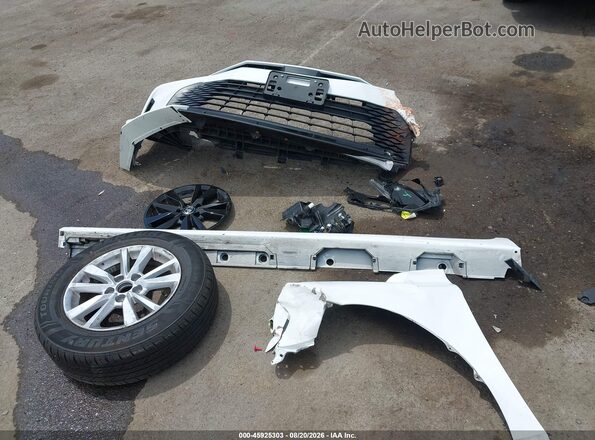 4T1DAACKXSU024945 2025 TOYOTA CAMRY White Instrument cluster view