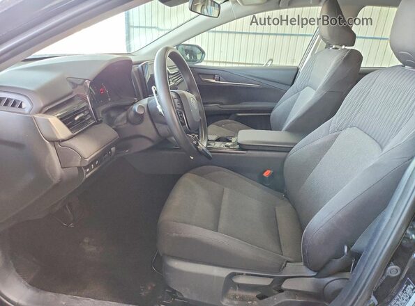 4T1DAACKXSU026131 2025 TOYOTA CAMRY Черный Вид салона спереди