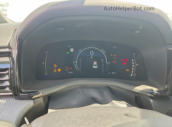 4T1DAACKXSU044872 2025 TOYOTA CAMRY White Սարքավորումների վահանակի տեսք