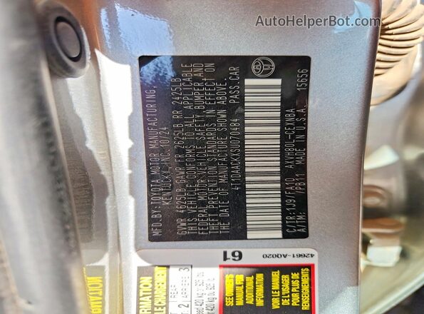 4T1DAACKXSU070484 2025 TOYOTA CAMRY Silver Widok komory silnika