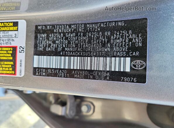 4T1DAACKXSU564117 2025 TOYOTA CAMRY Gray Widok komory silnika