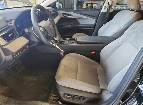 4T1DAACKXSU601392 2025 TOYOTA CAMRY Black Front interior view