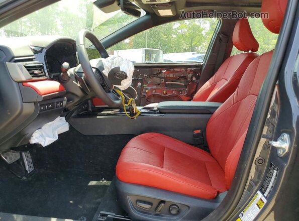 4T1DAACKXTU242367 2026 TOYOTA CAMRY Gray Widok wnętrza z przodu