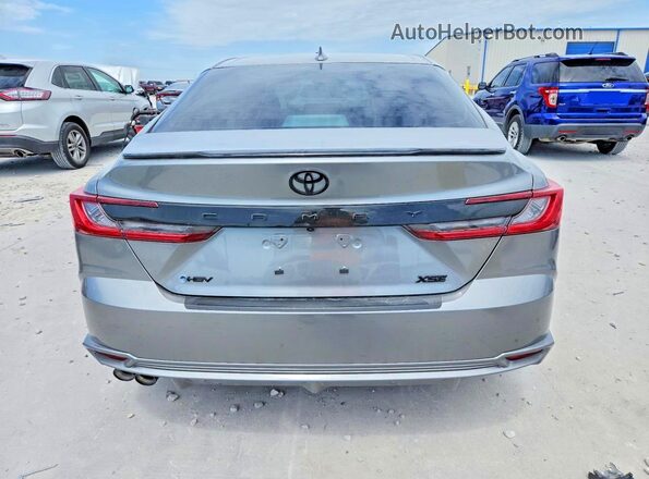 4T1DAACKXTU299880 2026 TOYOTA CAMRY Silver Rear view