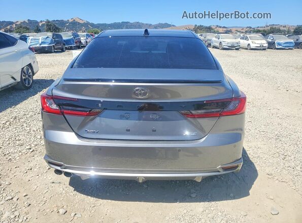 4T1DAACKXTU322672 2026 TOYOTA CAMRY Charcoal Հետևի տեսք