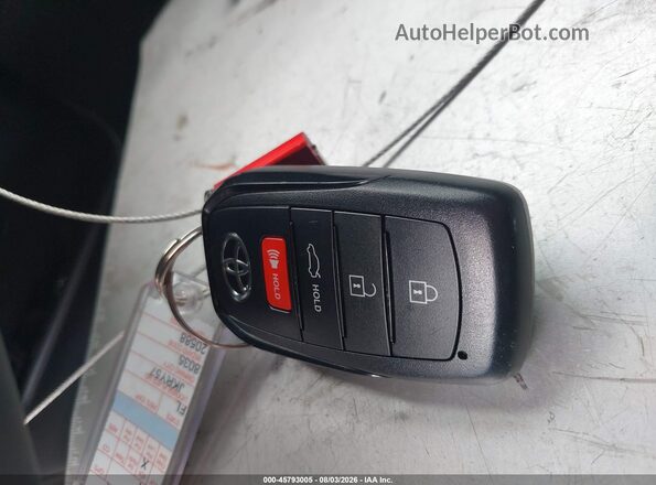 4T1DAACKXTU332795 2026 TOYOTA CAMRY Gray Вид панелі приладів
