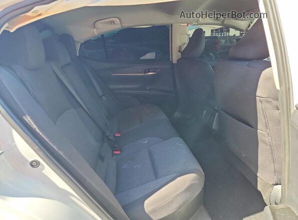 4T1DAACKXTU653848 2026 TOYOTA CAMRY White Widok tylnych siedzeń