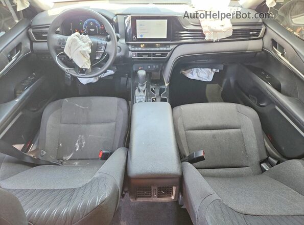 4T1DAACKXTU653848 2026 TOYOTA CAMRY White Widok deski rozdzielczej