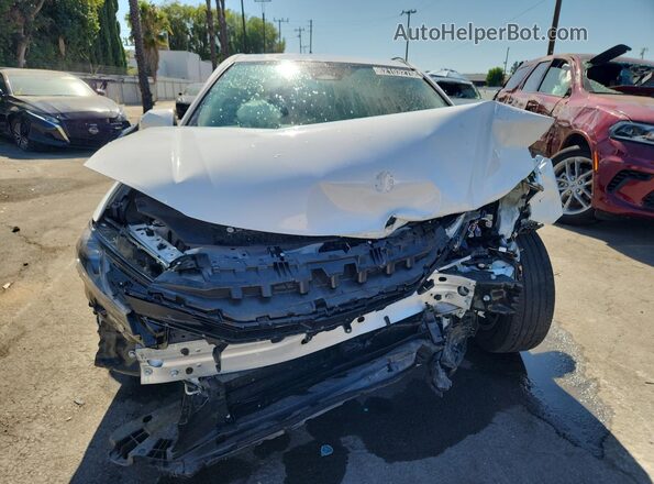 4T1DAACKXTU653848 2026 TOYOTA CAMRY White Widok wnętrza 360 stopni