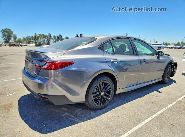4T1DAACKXTU683044 2026 TOYOTA CAMRY Silver უკანა მარჯვენა