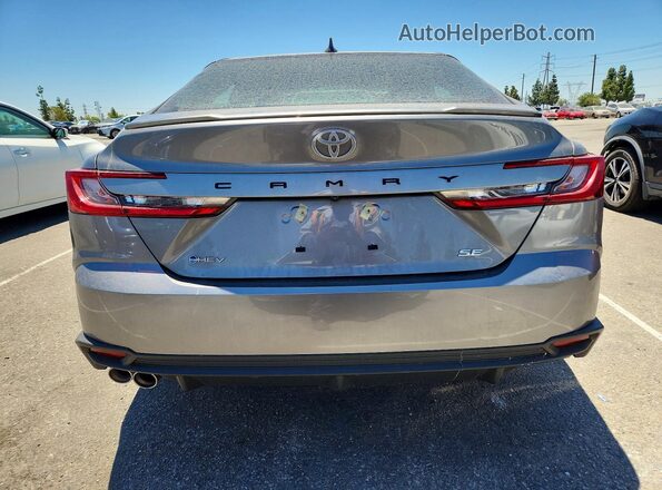 4T1DAACKXTU683044 2026 TOYOTA CAMRY Silver უკანა ხედი