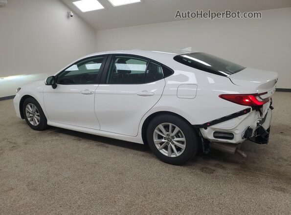 4T1DAACKXTU702837 2026 TOYOTA CAMRY White Widok wnętrza 360 stopni