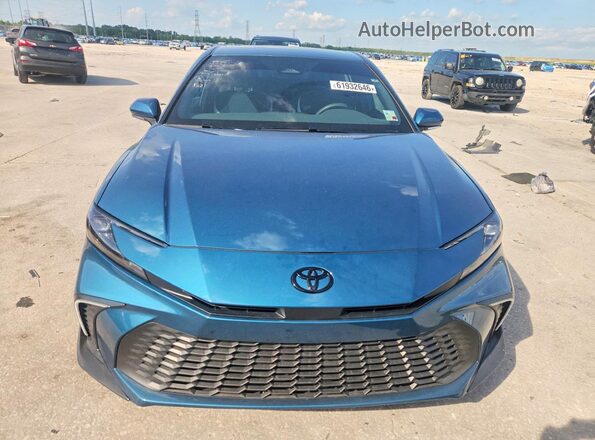 4T1DAACKXTU724823 2026 TOYOTA CAMRY Blue Vista frontal
