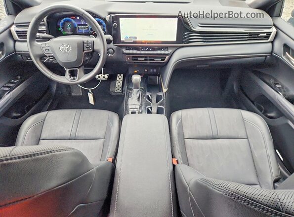 4T1DBADK0SU530103 2025 TOYOTA CAMRY Gray წინა პანელის ხედი