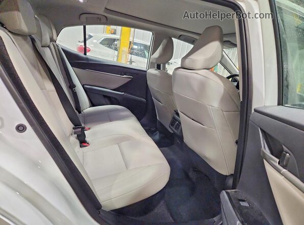4T1DBADK0SU531641 2025 TOYOTA CAMRY Белый Вид задних сидений