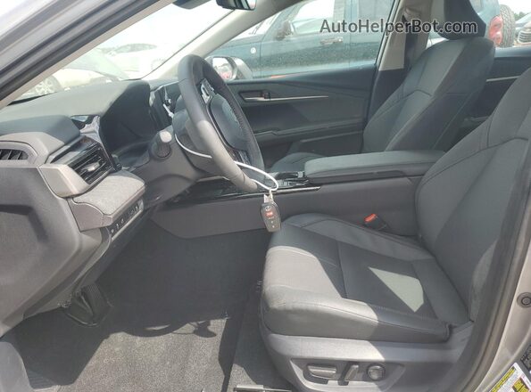 4T1DBADK1SU527341 2025 TOYOTA CAMRY Gray Front interior view