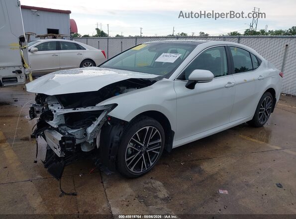 4T1DBADK2SU003843 2025 TOYOTA CAMRY White Передня ліва чверть
