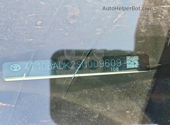 4T1DBADK2SU009609 2025 TOYOTA CAMRY White ძრავის განყოფილების ხედი