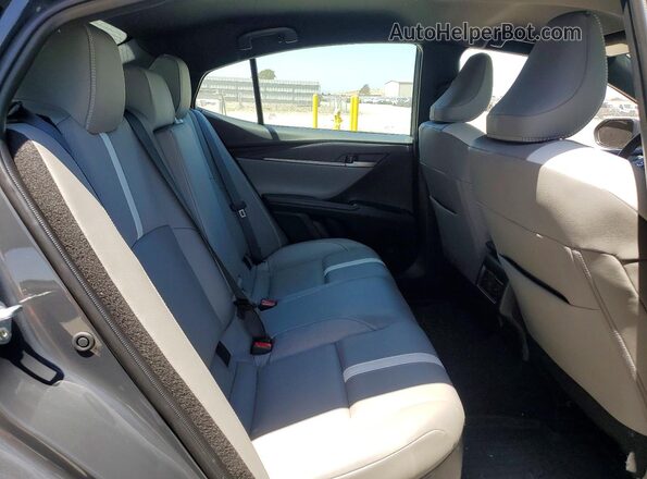 4T1DBADK2SU016995 2025 TOYOTA CAMRY Gray Вид задніх сидінь