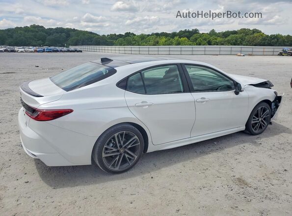 4T1DBADK2TU563265 2026 TOYOTA CAMRY White Tył prawy