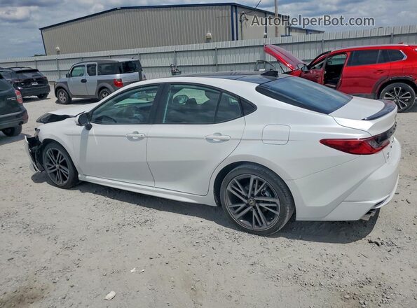 4T1DBADK2TU563265 2026 TOYOTA CAMRY White Tył lewy