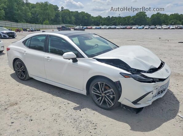 4T1DBADK2TU563265 2026 TOYOTA CAMRY White Przód prawy