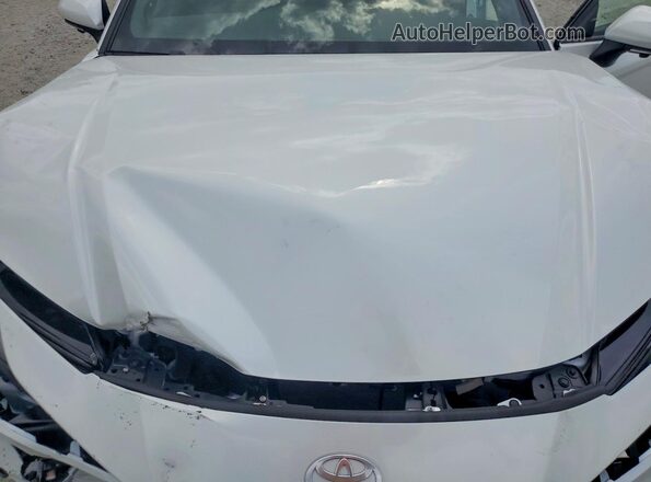 4T1DBADK2TU563265 2026 TOYOTA CAMRY White Widok wnętrza z tyłu