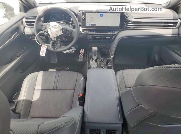 4T1DBADK2TU563265 2026 TOYOTA CAMRY White Widok deski rozdzielczej