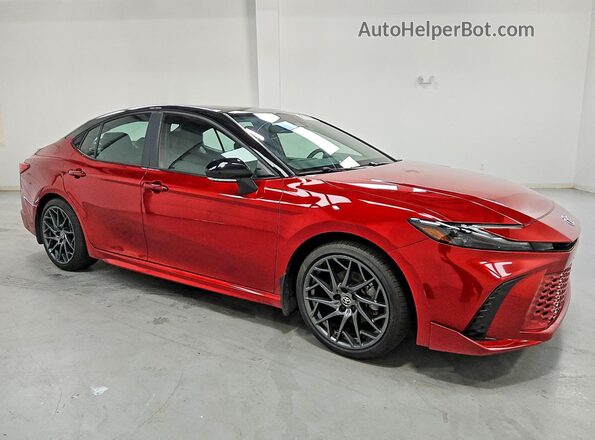 4T1DBADK3SU002443 2025 TOYOTA CAMRY Red Delantero derecho